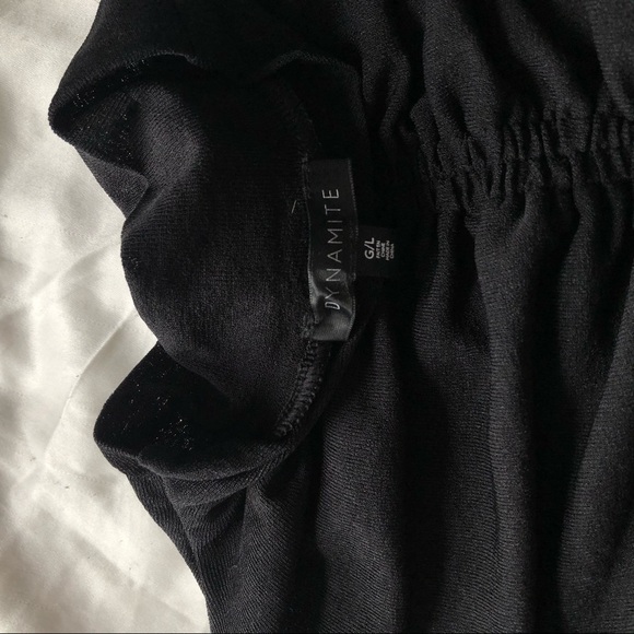 Ruched Mesh Mock Neck 🖤✨ - Picture 5 of 5